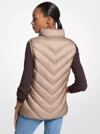 Chevron Kapitone Logo Baskılı ve Naylon Katlanabilir Yelek