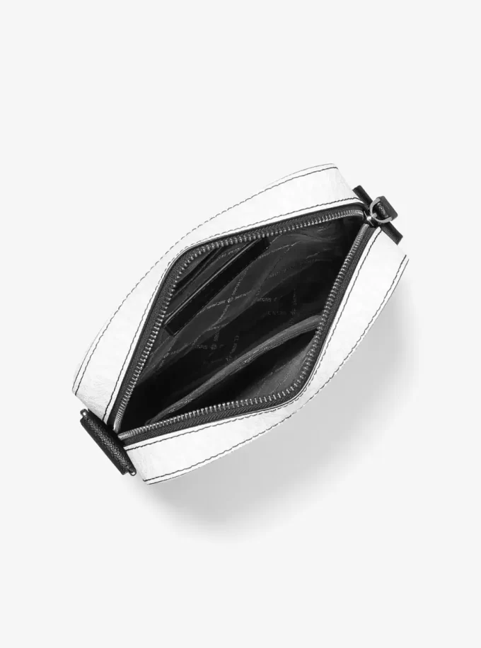 Cooper İmzalı Logolu Uçuş Çantası Cooper İmzalı Logolu Uçuş Çantası