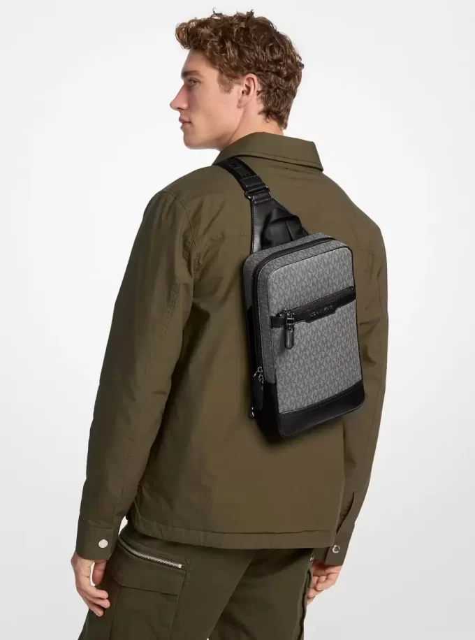 Hudson Signature Logo Seyahat Askılı Çanta