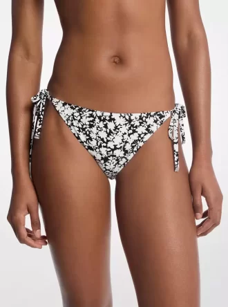 Çiçek Desenli Üçgen Bikini Altı