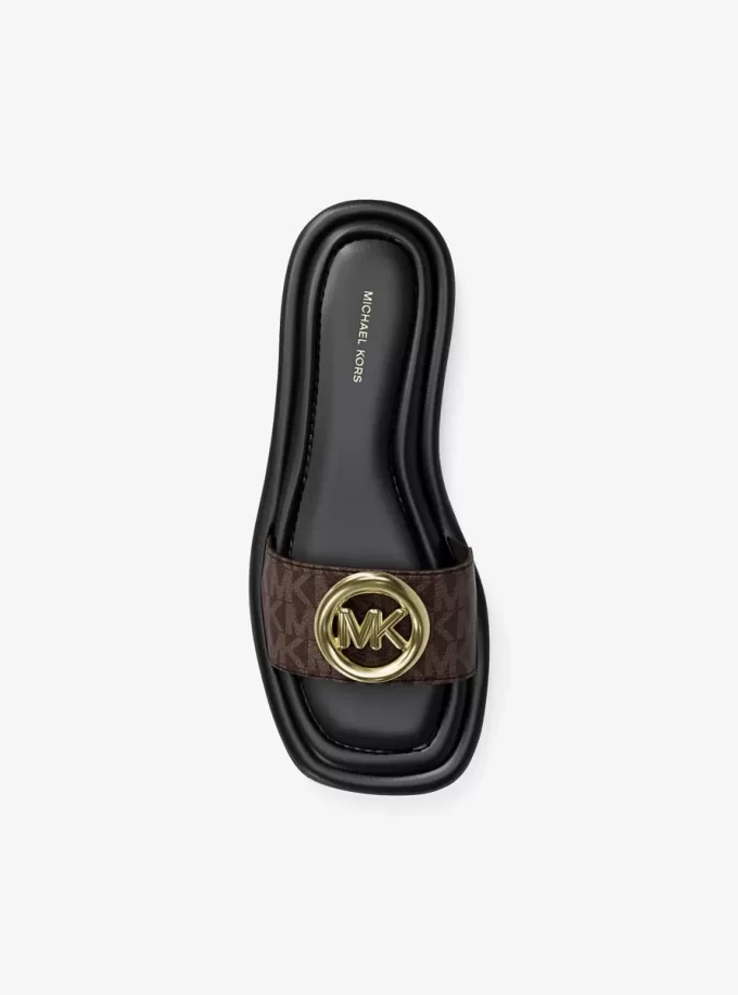 Milan Signature Logolu Terlik